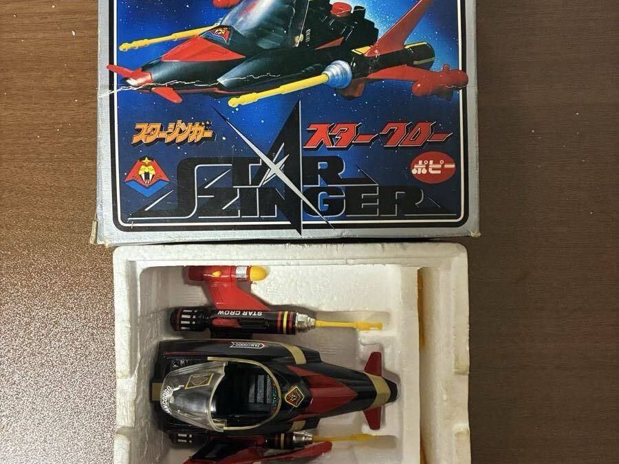 PB-46 PB46 PB 46 STARCROW STAR CROW STARCLAW STARZINGER POPY POPYNICA POPYNIKA POPINICA POPPY BANDAI CHOGOKIN 1979. PB-46 PB46 PB 46 スタークロウ スタークロウ スタークロウ スタージンガー ポピー ポピニカ ポピニカ ポピニカ ポピー バンダイ超合金 1979年。