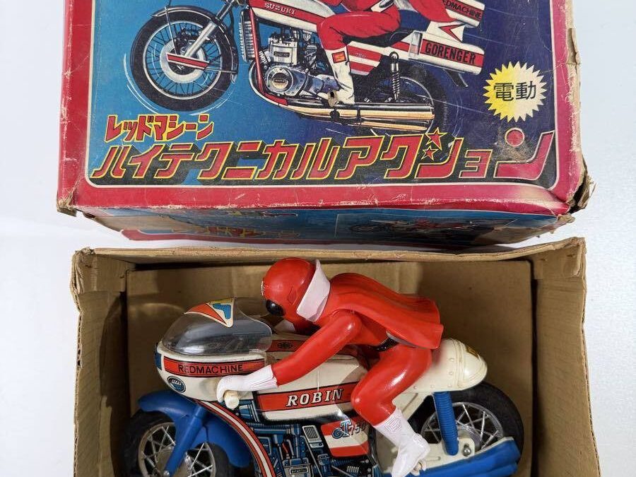 GORANGER GO RANGER GORENGER GO RENGER STAR RANGERS AKARANGER AKA RANGER REDMACHINE RED MACHINE HIGH TECHNICAL ACTION BATTERY OPERATED HIMITSU SENTAI ROBIN. ゴレンジャー ゴーレンジャー ゴレンジャー ゴーレンジャー スターレンジャー アカレンジャー アカレンジャー レッドマシン レッドマシン ハイテクニカルアクション 電池式 秘密戦隊ロビン。