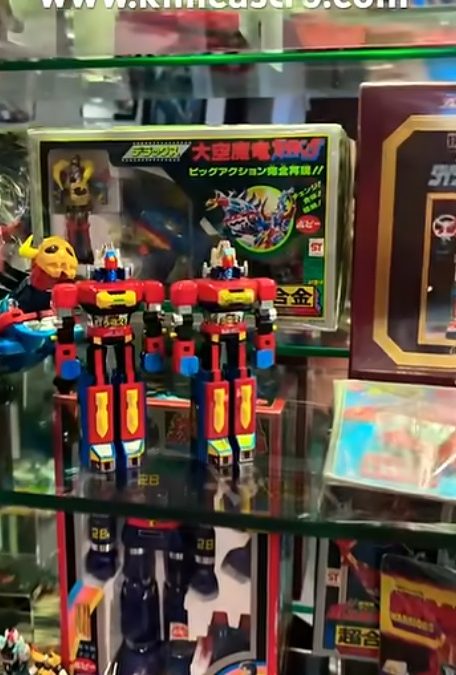 Difference of GA-84 DAIMOS POPY 1978 JAPAN CHOGOKIN. GA-84 ダイモスポピーの違い 1978 日本超合金